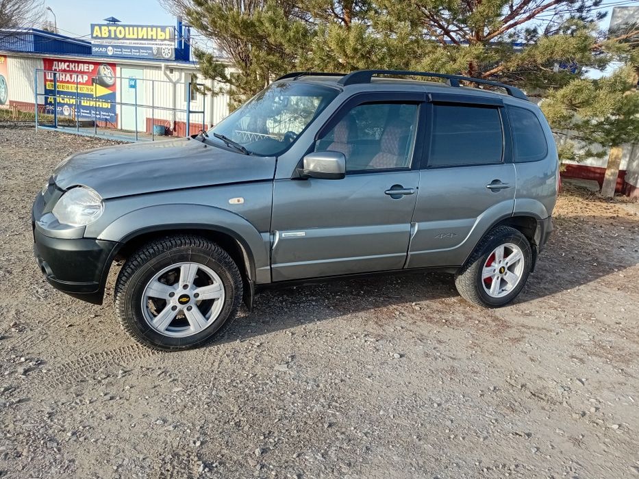 Niva Shevrolet 2013года