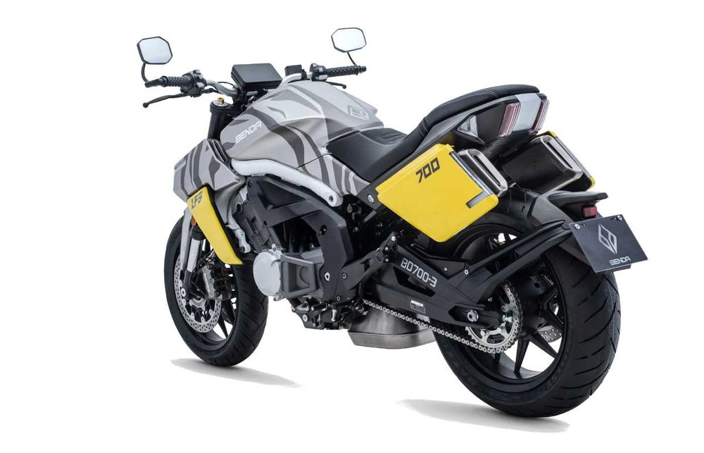 Benda LFS 700 стрит-байк
