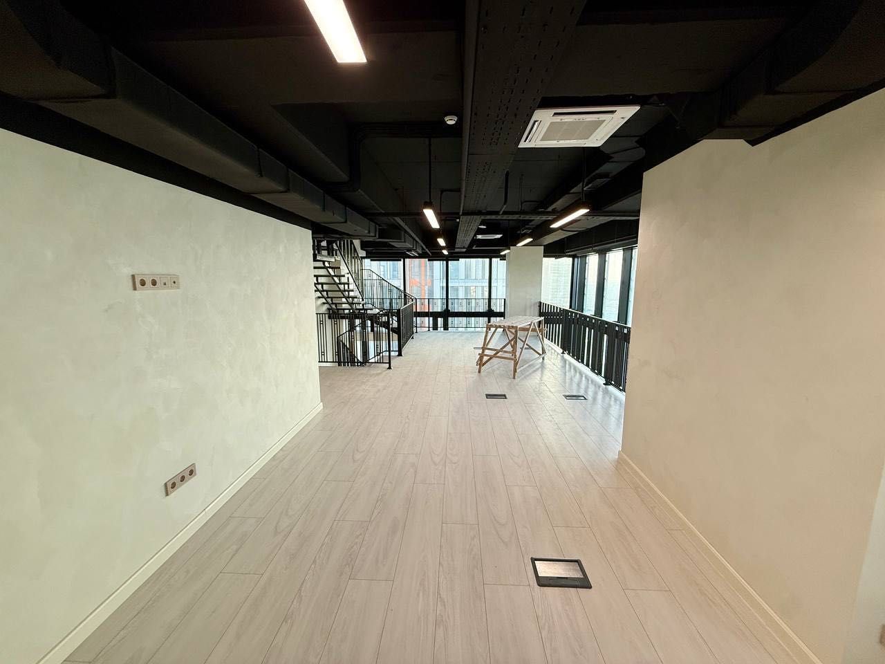 Сдается офис в NestOne 247м²