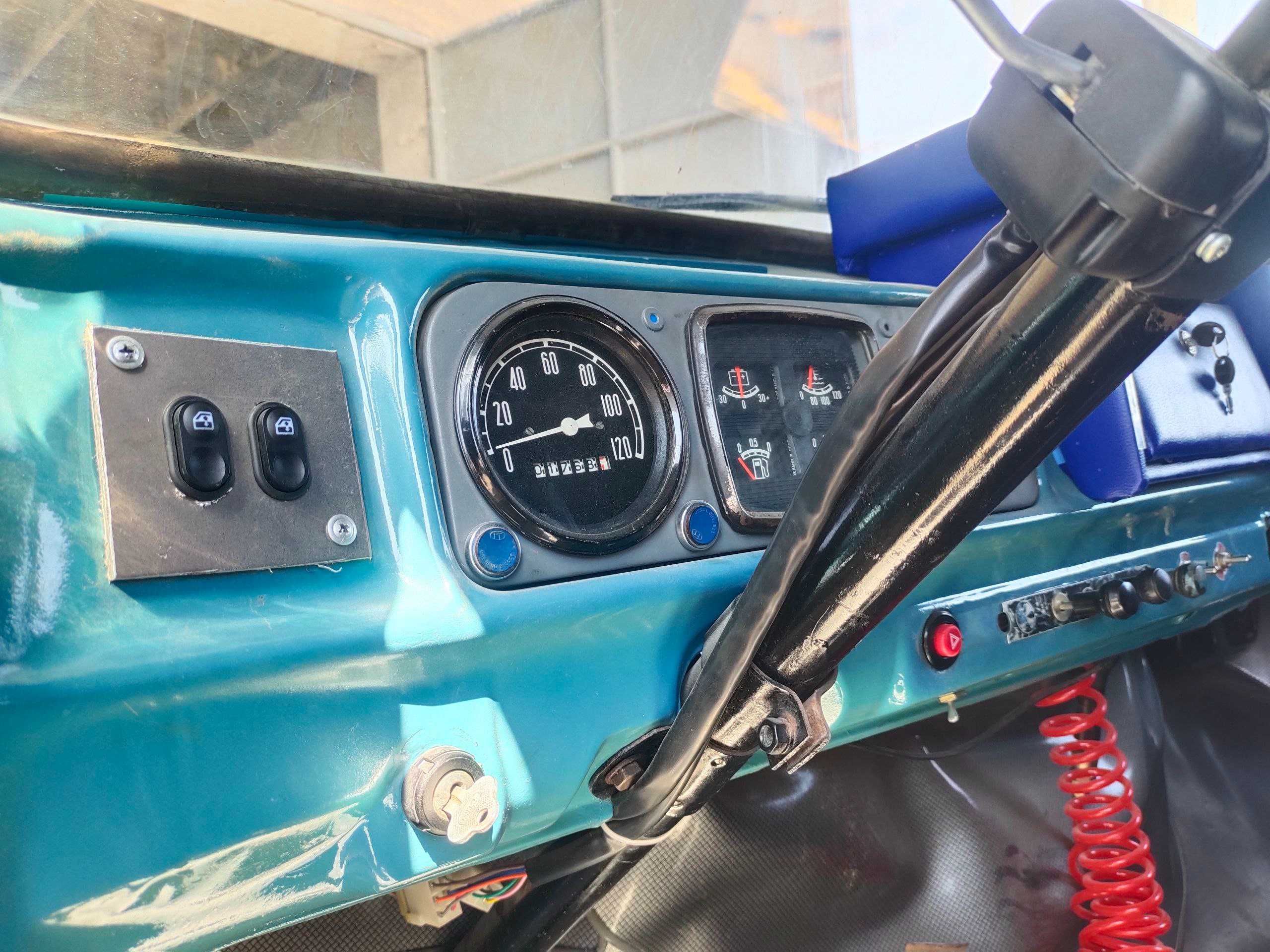 ZIL 130 sotiladi