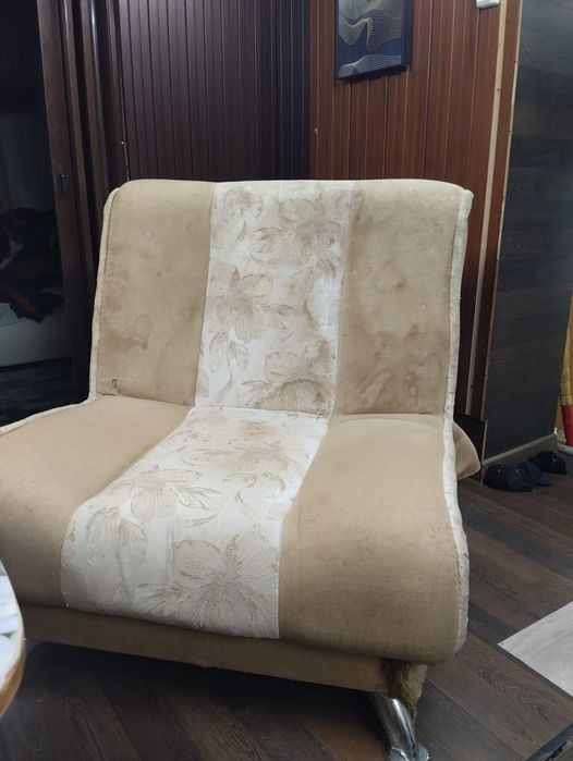 Продам кресло  за не надобность