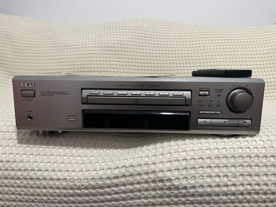 Vand CD player Akai CD-M1200