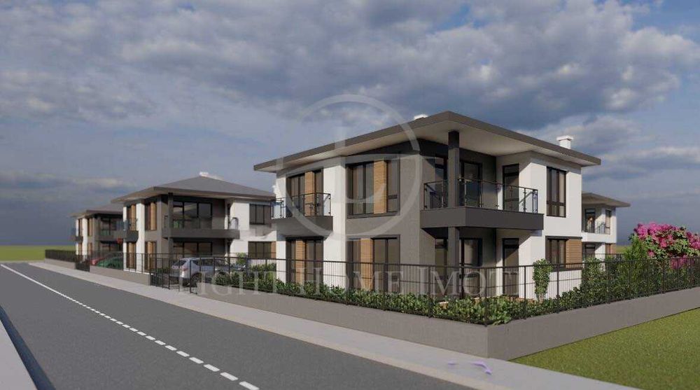 Реф. 3259 Двуетажна къща в строеж Алати