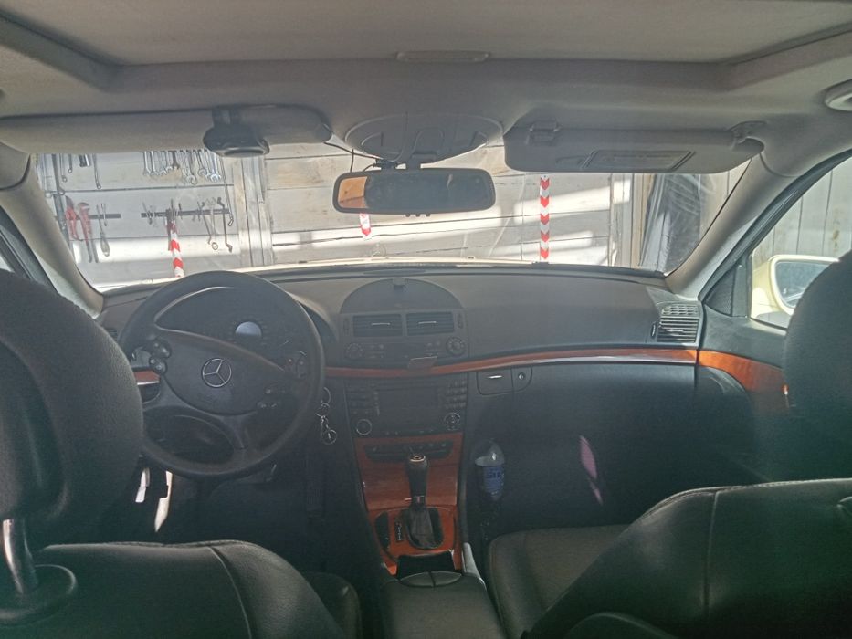 Mercedes E 220 cdi 170 kp 2006 automat