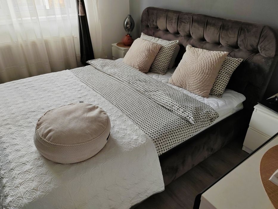 Pat tabitat cu somiera rabatabila