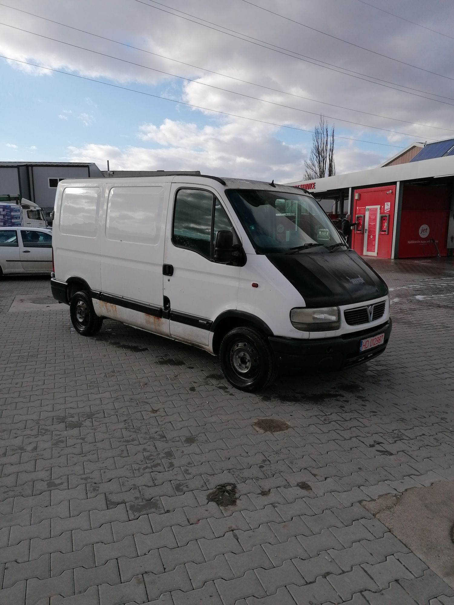 Injectoare Opel movano 2.2 diesel