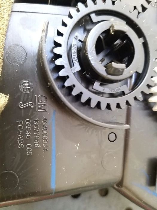 Grila ventilatie bord dreapta opel corsa e x15 464000934 13377948