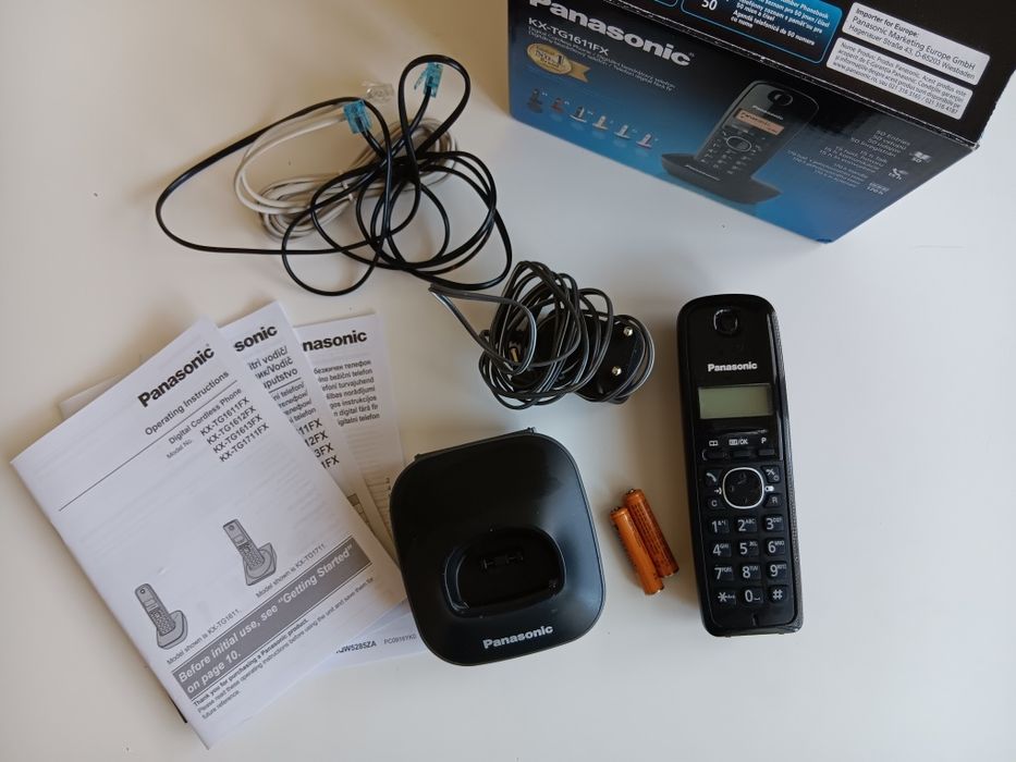 Стационарен безжичен телефон Panasonic KX-TG1611FX