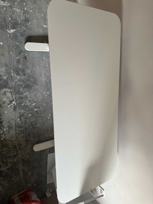 Бюра Bekant, бели, 120/80 и 140/60