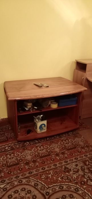 Тумба под телевизор из 100%красной лиственницы ручной работы