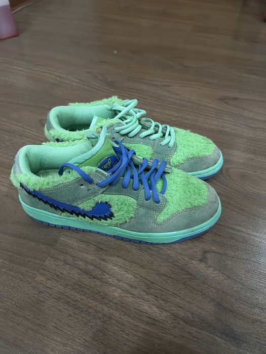 Ограниченная коллекция Nike SB Dunk Low «Grateful Dead Bears Green»