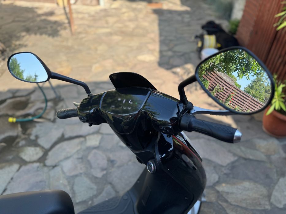 Scuter electric RKS R8, ca nou (200Km)