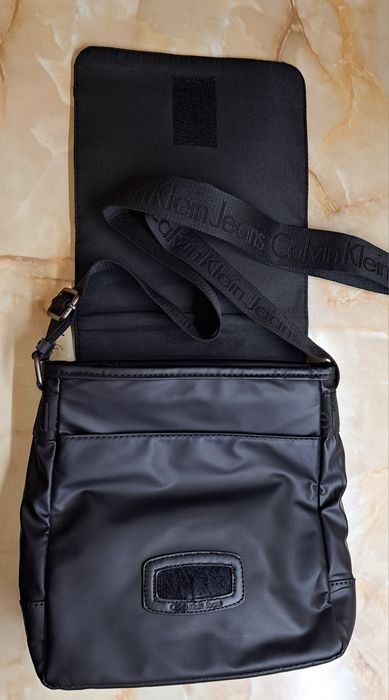 Чанта Calvin Klein