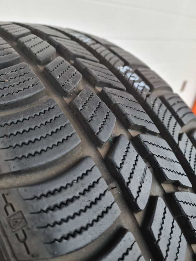 Зимни гуми 4 броя NEXEN WinGuard 205 45 R17 дот 2615