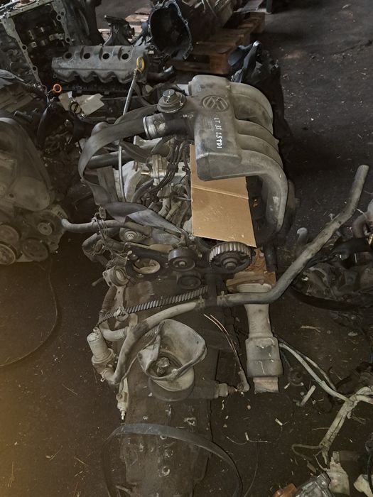 Двигател и скоростна кутия за фолксваген ЛТ 2.5 TDI !