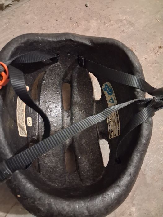 Каска за велосипед 58-60см.