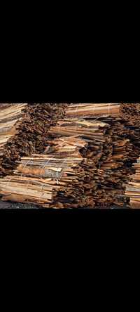Deseuri laturoaie rasinoase din lemn de brad si molid

asiguram tra