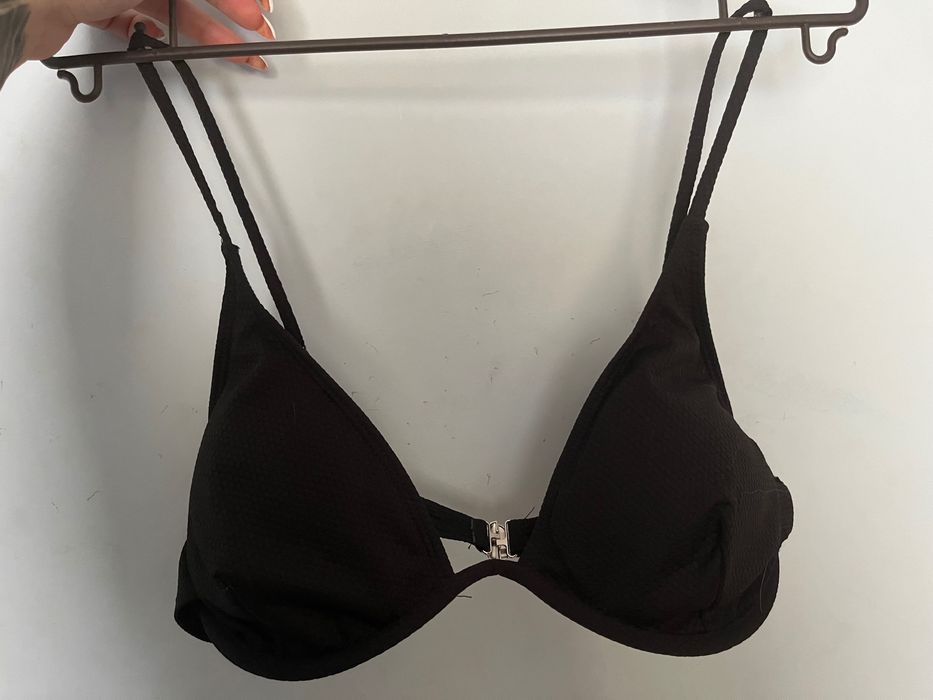 Чисто нови бански