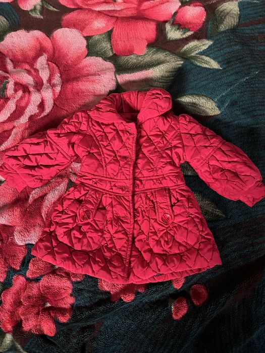 Продам новые детские куртки разные