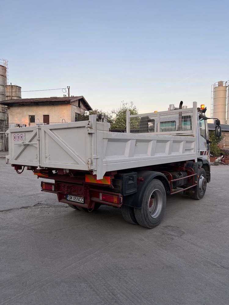 Autobasculanta Iveco Eurocargo 15T. An:2002