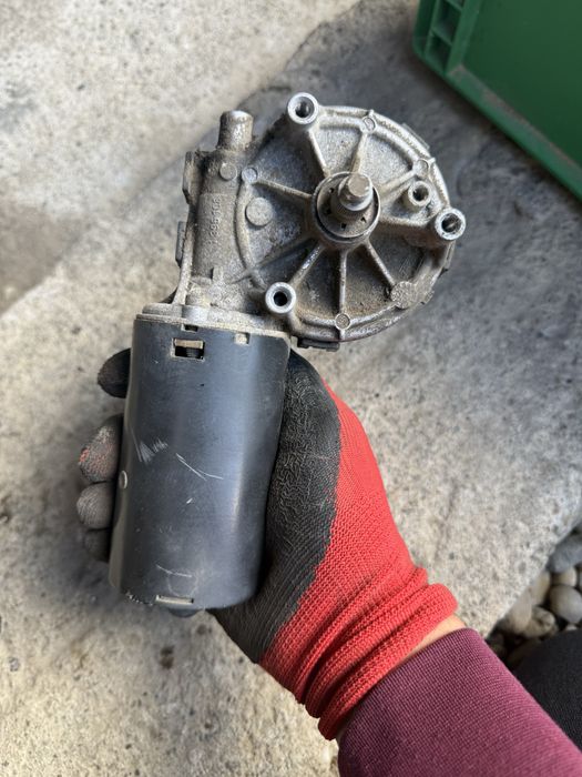 Motor cu reductor de mare putere pentru cazan de palinca