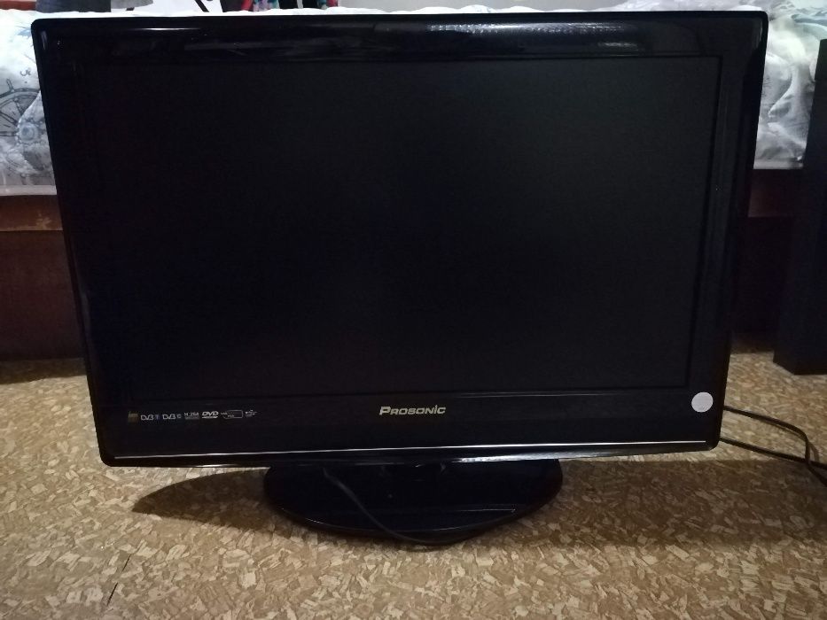 Телевизор Prosonic 23 инча с DVD,