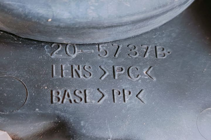 Far dreapta  205737 Opel Zafira A