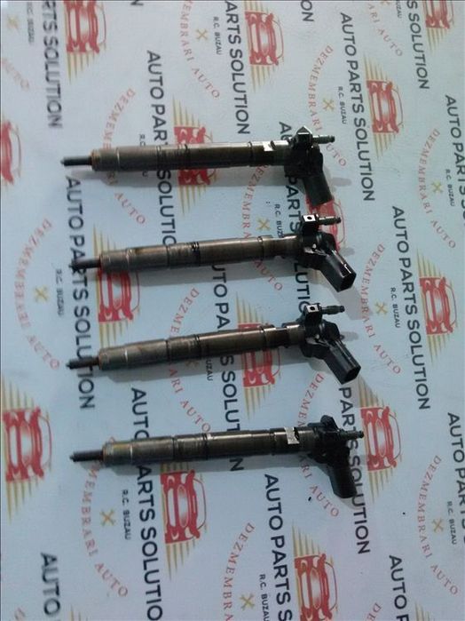 injectoare  5 buc  vw passat cc 2.0 tdi an fabr. 2011