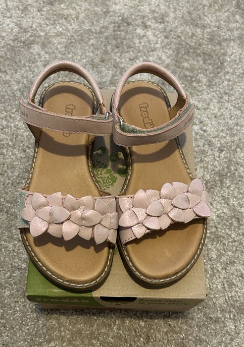 Vand sandale Froddo noi marimea 30