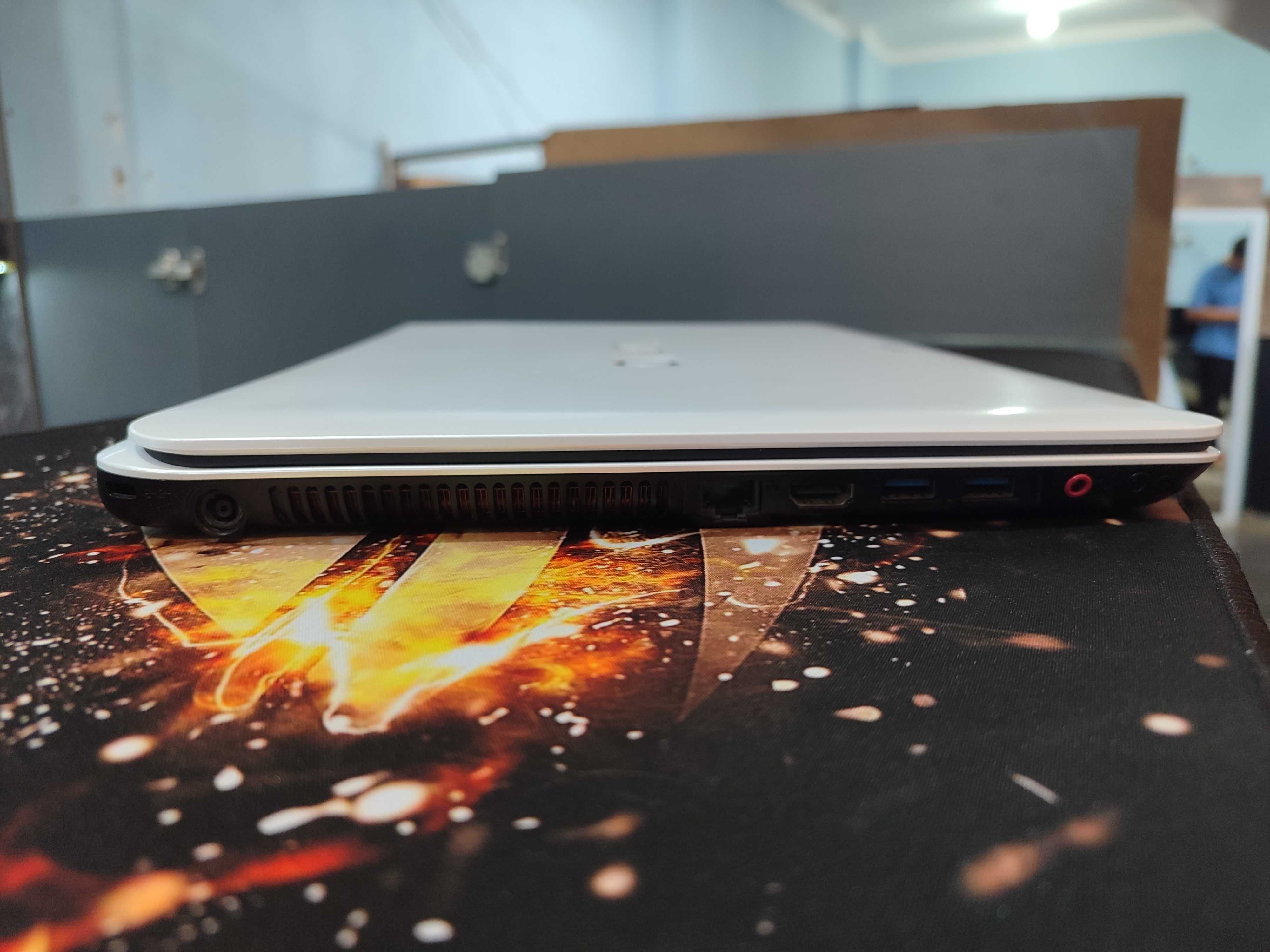 Ноутбук офисный SONY Intel Core i5-3337U