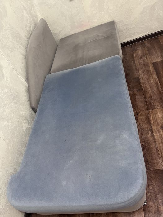 Продам Диван и мини диван в отличном состоянии