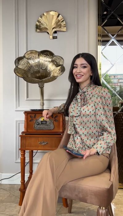 Продам новый граммофон (патефон) колонка