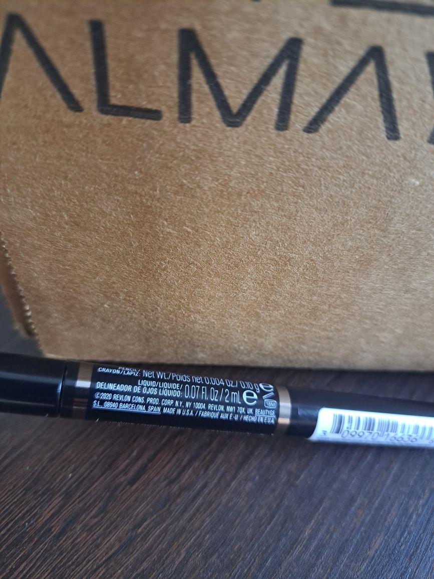 EYELINER revlon Colorstay – original, nou