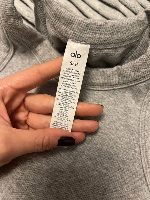 Топ Alo yoga, Xs-s, нов