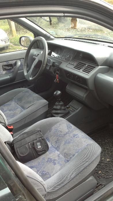 Renault Clio, 1.4i, 75 к.с. 1994, на части