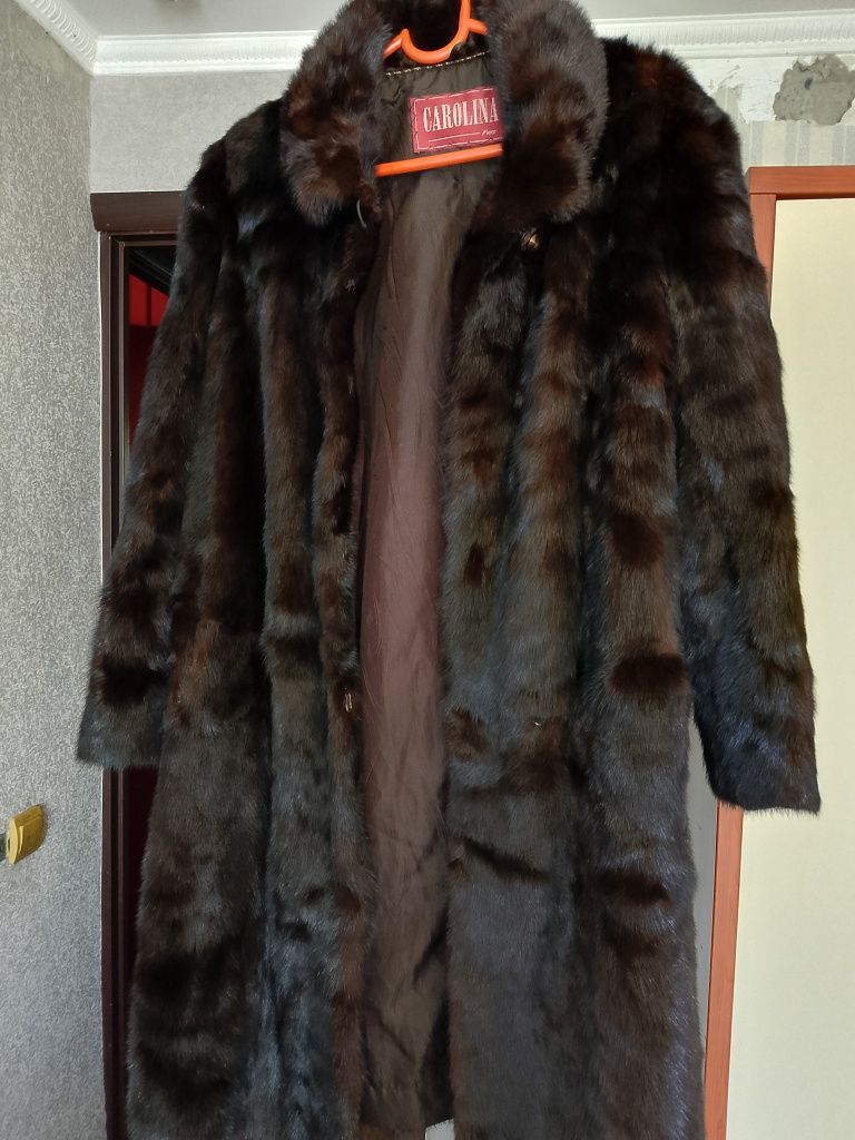 Срочно продам норковую шубу