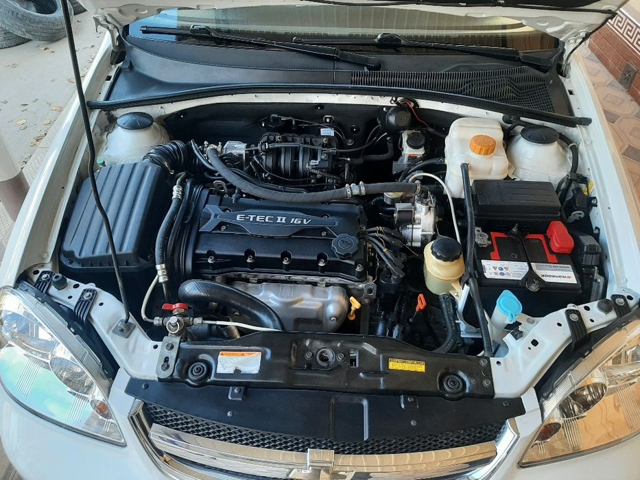 Lacetti Aftamat 1.6 Sotiladi 2013 Rodnoy Moshin