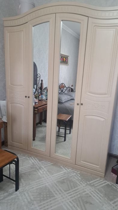 Шифонер для спальни