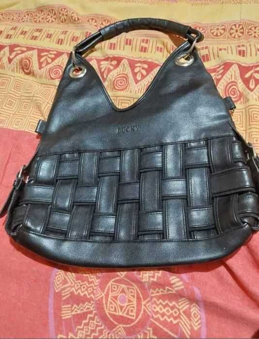 Geantă mâna/ umăr  model carouri