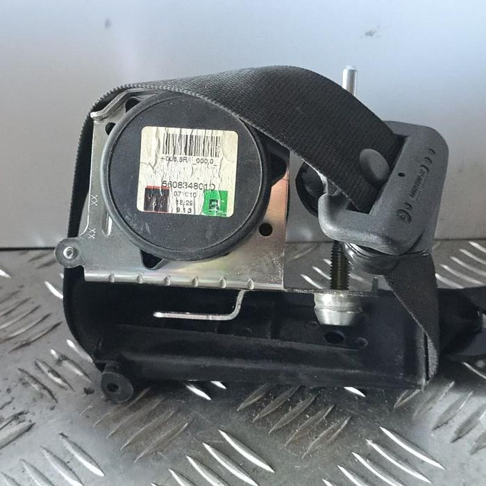 Centura de siguranta dreapta fata Opel Astra H GTC