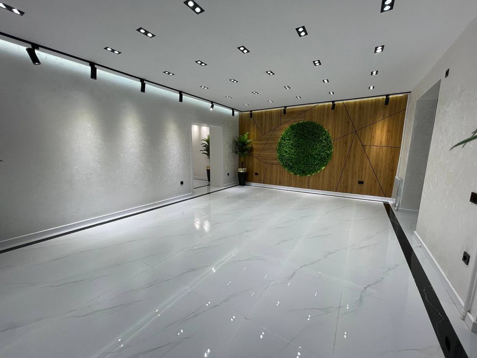 Срочно Сдаётся Нежилое Айбек метро ор-р VOHHA BERASERA 100.м2