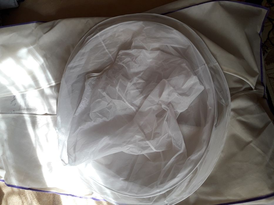 Rochie de mireasa,ofer crinolina si bolero