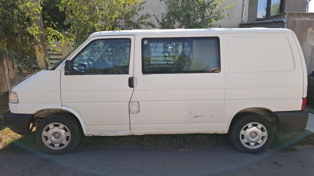 Vând t4 1.9  acte la zi fiscal pe loc