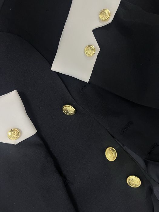 Пиджак сатылады.Размер L