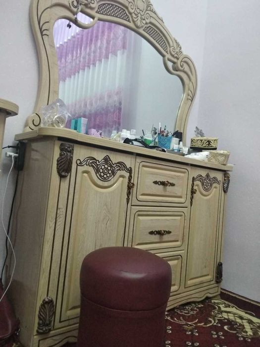 Гарнитур в отличном состоянии