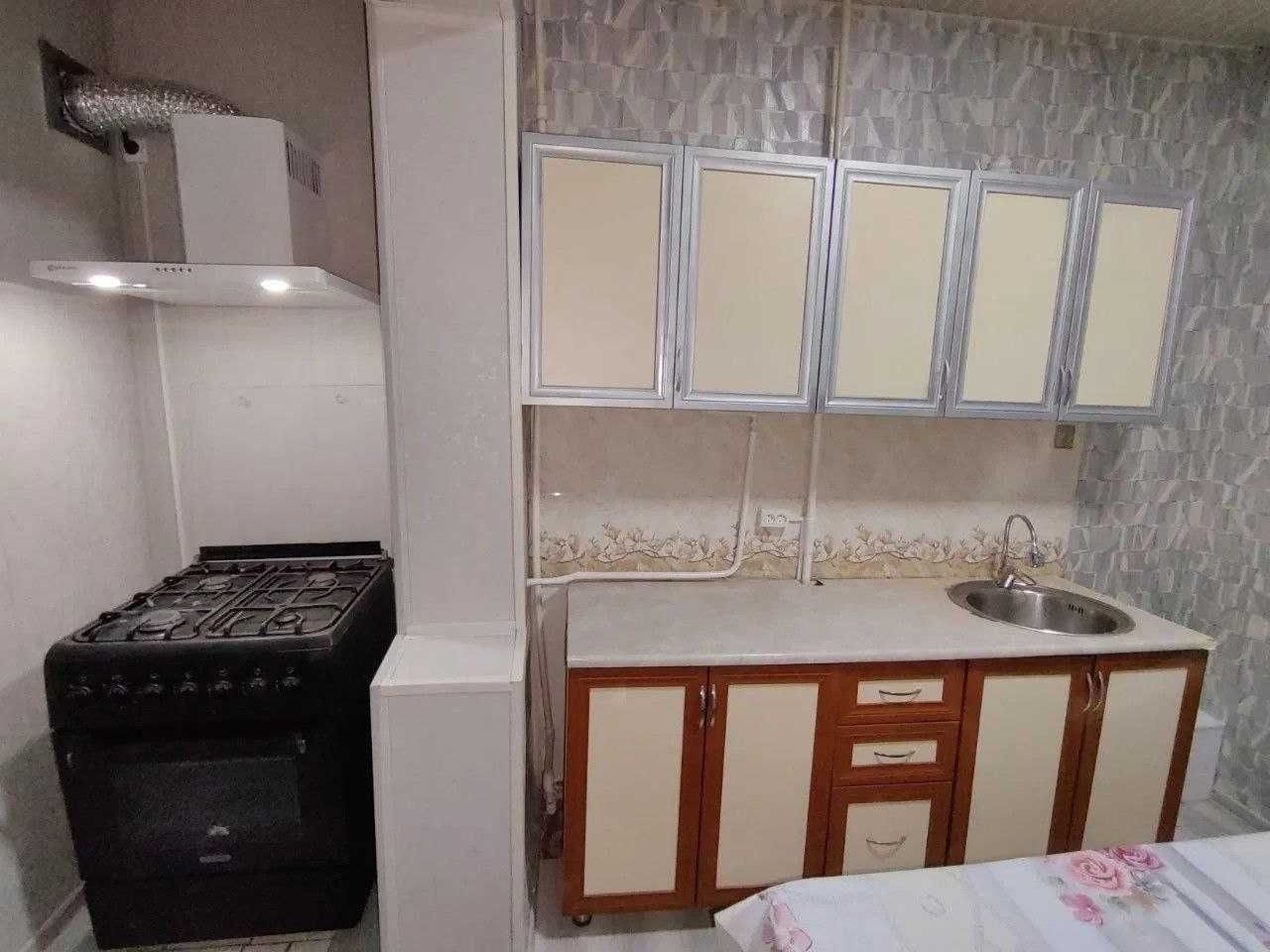 Срочно продается квартира 2/8/9, 56кв.м. Она бола болница.