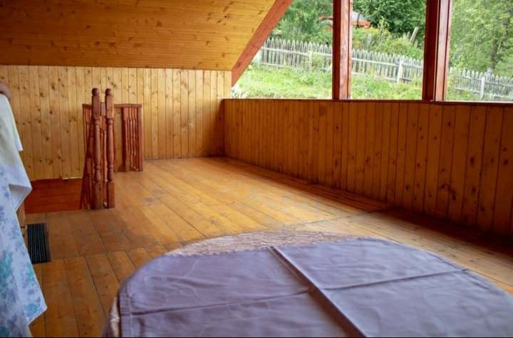 Cabana la Somesu Rece ocupată de Revelion, liberă de Craciun