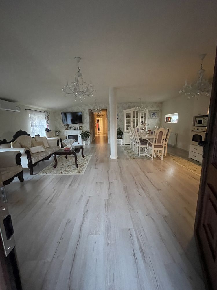 De vanzare urgent casa/spatiu comercial zona ultracentrala