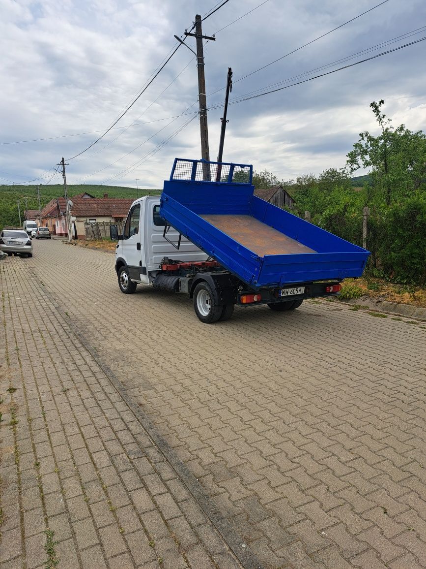 Iveco daily basculabil cu macara