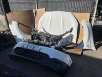 Fata completa Nissan Qashqai faruri aripi capota bara trager